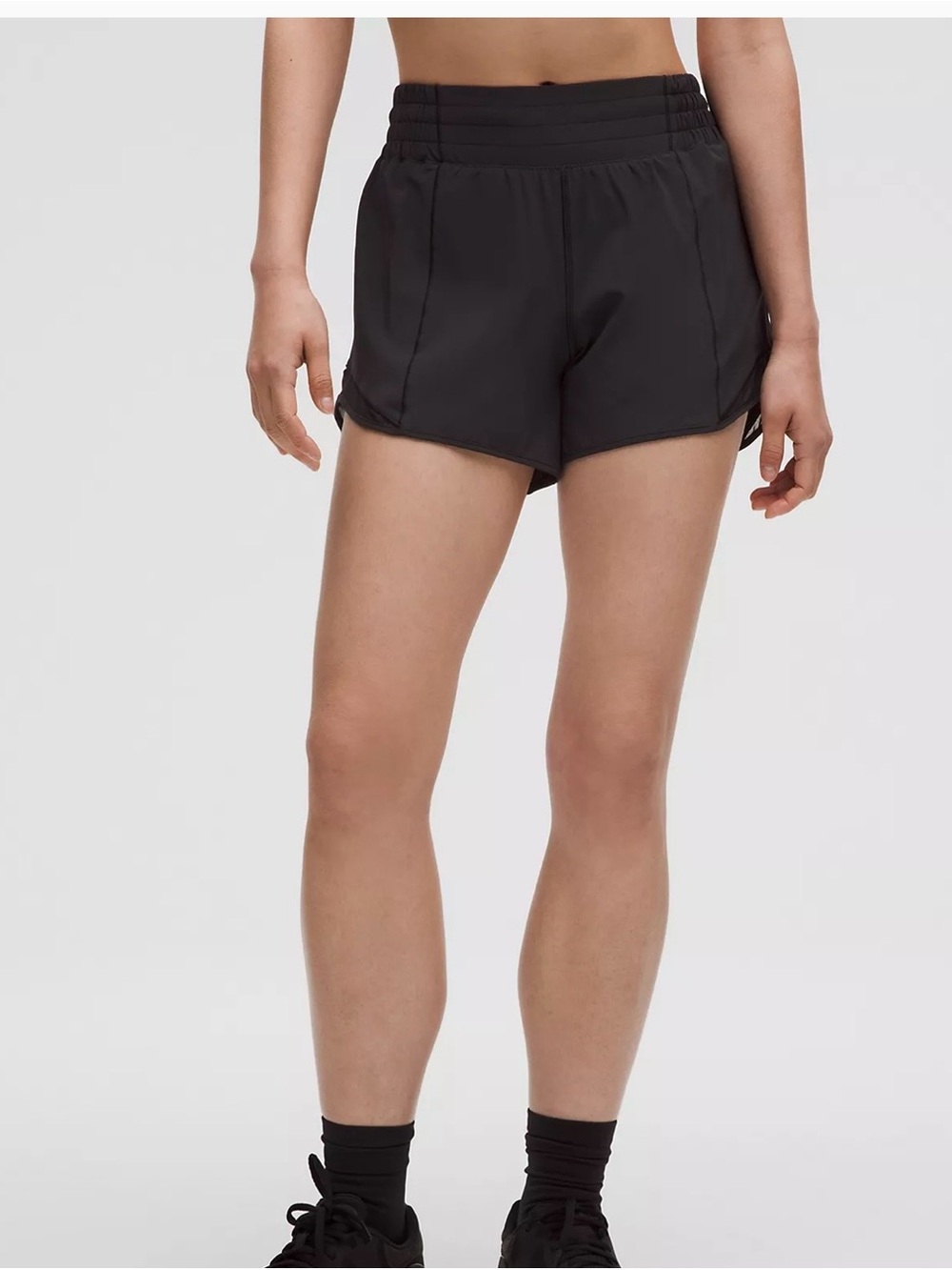 Lululemon Hotty Hot High-Rise Lined Short 4"